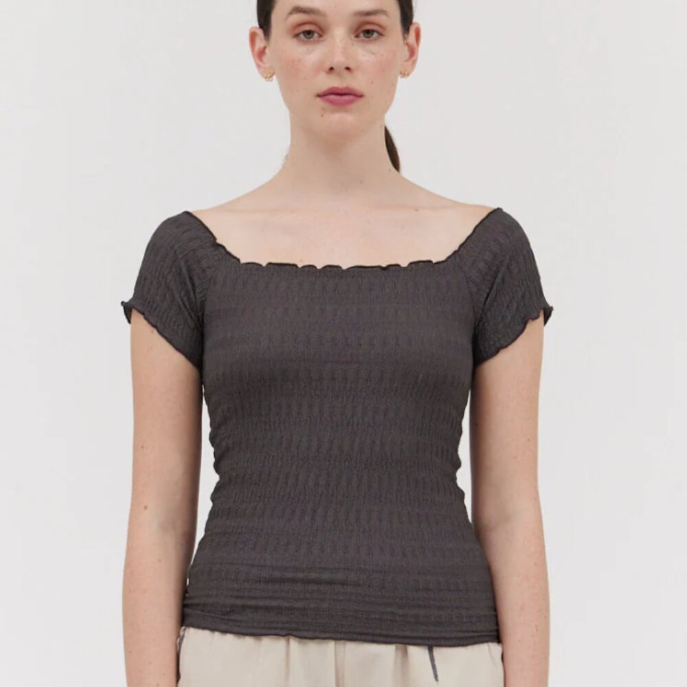 NWT Grade & Gather Stretch Smocked Woven Top Smoke M